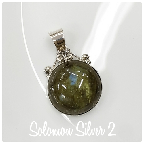 039-Labradorite.jpg Semi Pendant SPP 039 - Image 1